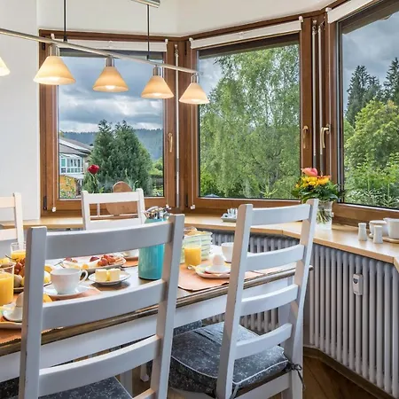 Friedolin Im Baerenhuesli Apartman *